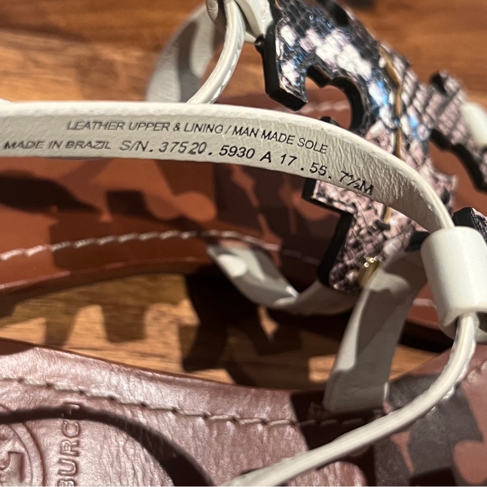 Tory Burch Flat Thong Sandals - Phoebe in EXCELLENT condition! Only worn once! - Picture 13 of 16